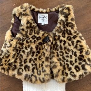 Leopard baby girl vest and pants